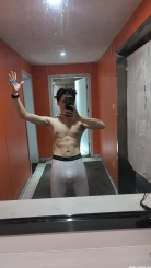 突然很想谈恋爱，有长沙岳阳的处对象吗？