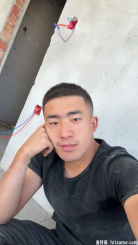 让我看看是谁在看我