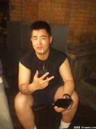 我爱你 你不必做玫瑰或水仙