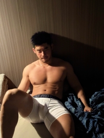 怎麼一股狗狗味？