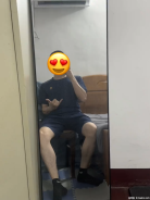 老婆不在家，偷偷打王者的来 双区都有，私我王者 憨憨男友 寸头