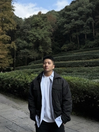 茶园背景对应的穿搭