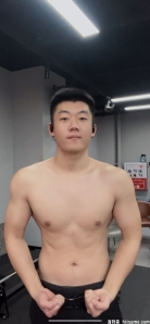 我貌似是一个大小孩