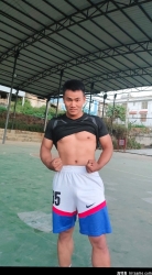 锻炼吧，一起来，我将不负期望，成为一个猛男